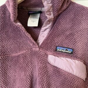 Patagonia Women’s Snap-T Purple Fleece Pullover